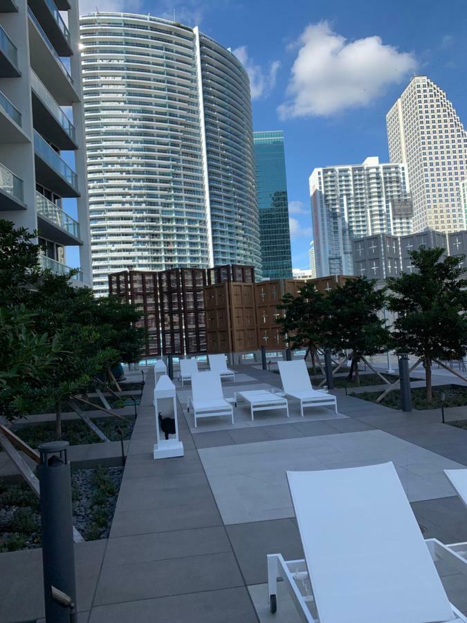 44 Floor Views @ The W - Brickell +gym+spa Apartamento Miami